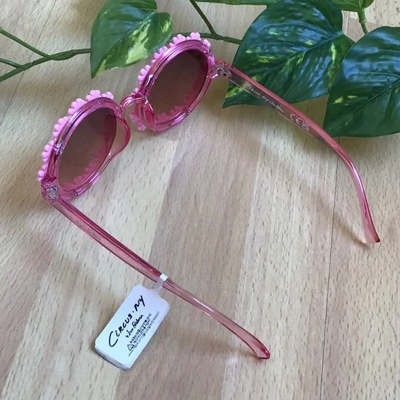 Daisy Sunglasses by Circus NY Sam Edelman - Picture 9 of 15